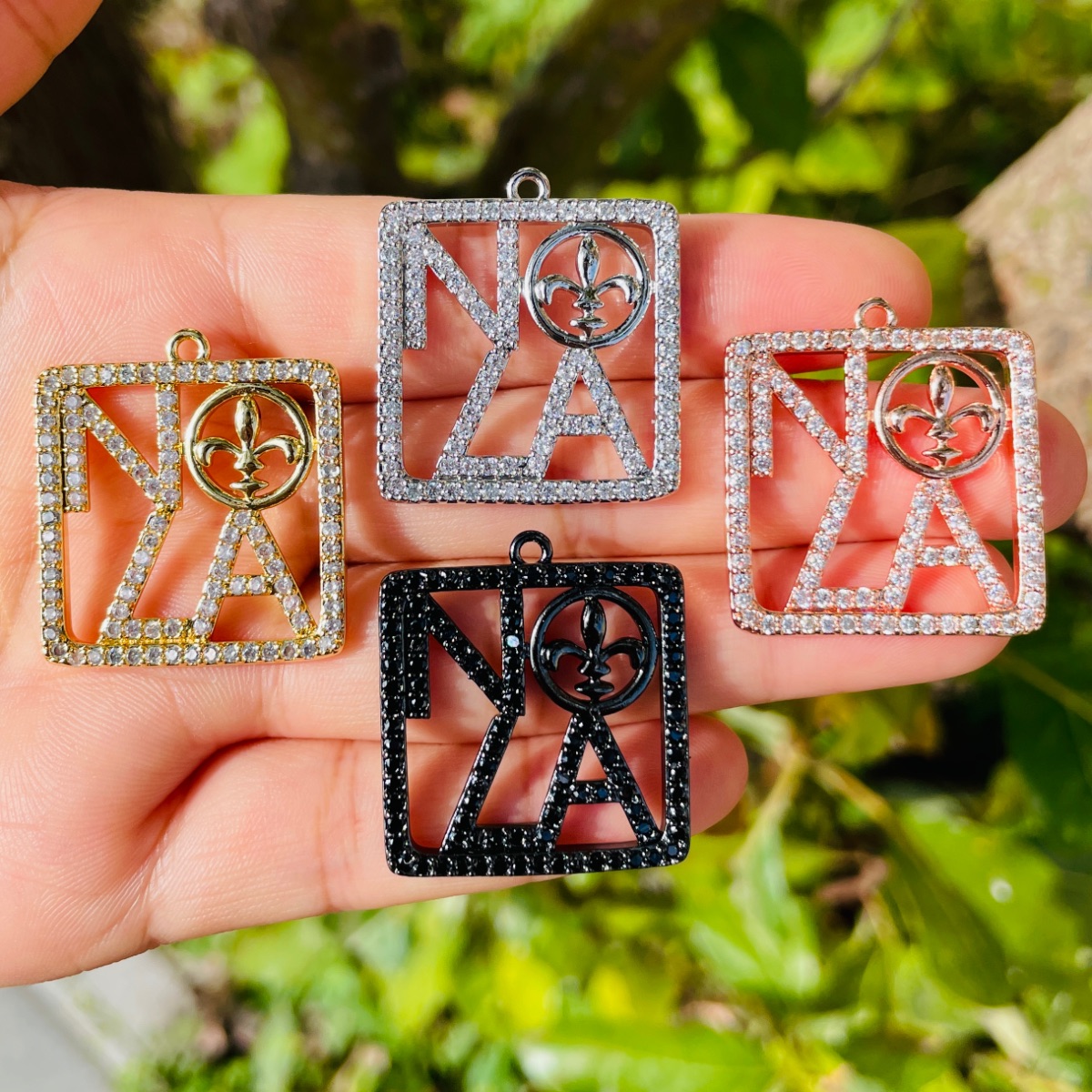 Jewelry Making New Orleans - ブレスレットチャーム,女性用ジルコンペンダント,ブレスレット,ネックレス,女の子用ジュエリーを見つける,卸売り,5個