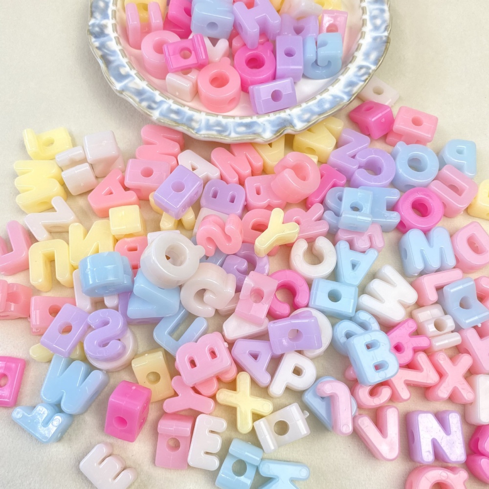 Jewelry Making Online - 10/50/100 個 14-20 ミリメートルアクリルレタービーズキャンディーカラー DIY キット、大穴アルファベットビーズジュエリー作成用アイチェーン装飾