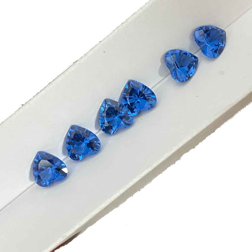 メイシディアン合成スピネル ハート型 3x3mmから12x1 - Jewelry Making London のレビューと価格