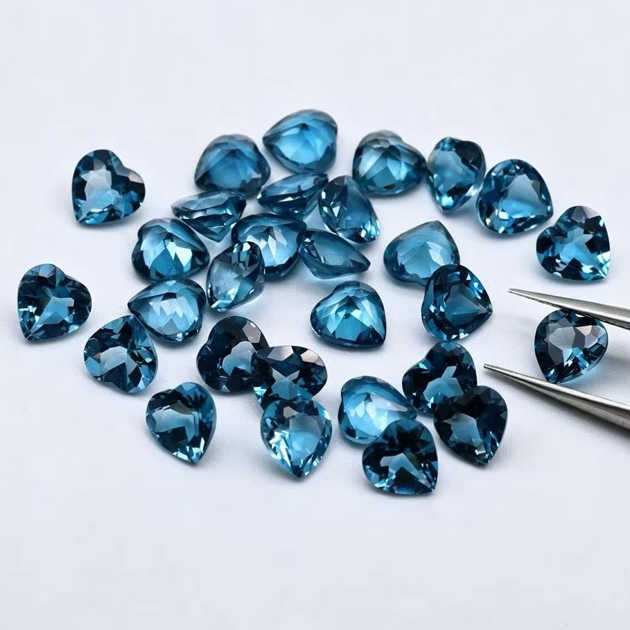 ナチュラルハートカット ロンドンブルートパーズ ルースストー - Jewelry Making London のレビューと価格