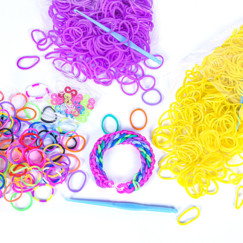 600 個のカラフルなゴムバンドブレスレット作成キットジュエ - Jewelry Making Online のレビューと価格
